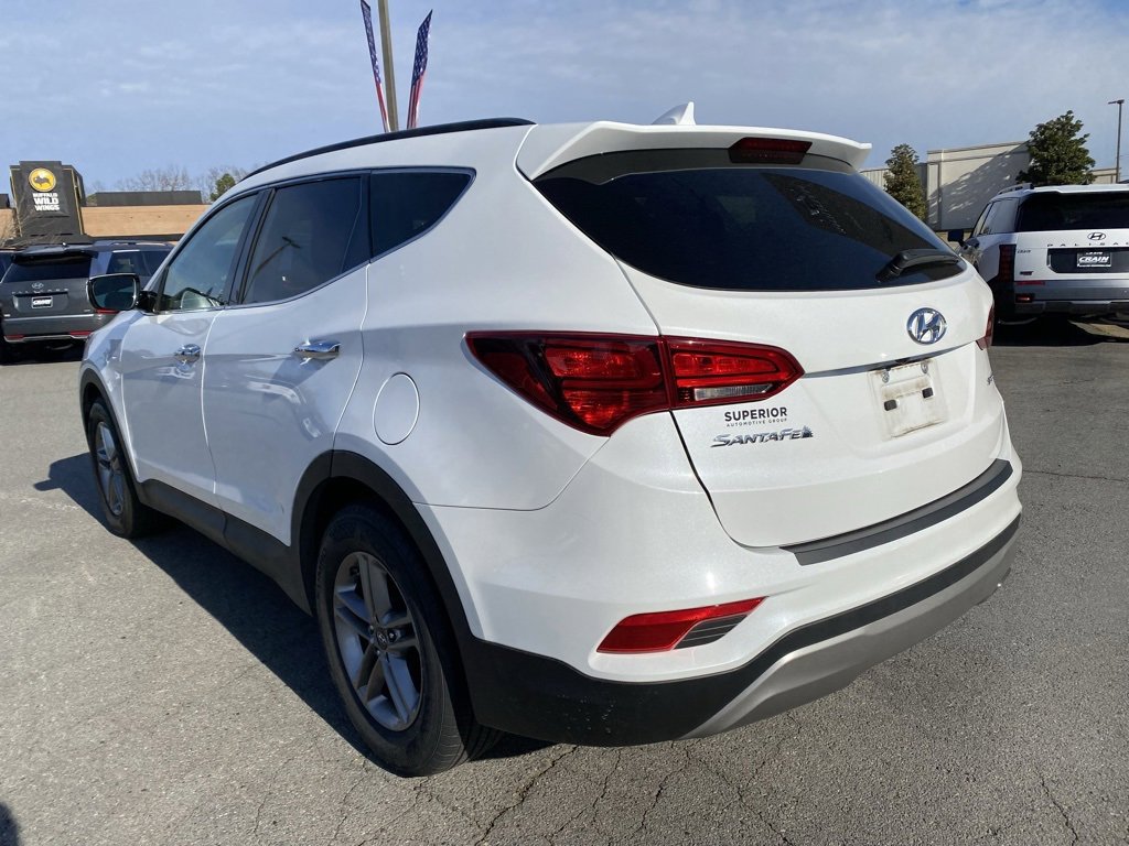 Used 2017 Hyundai Santa Fe Sport image 5