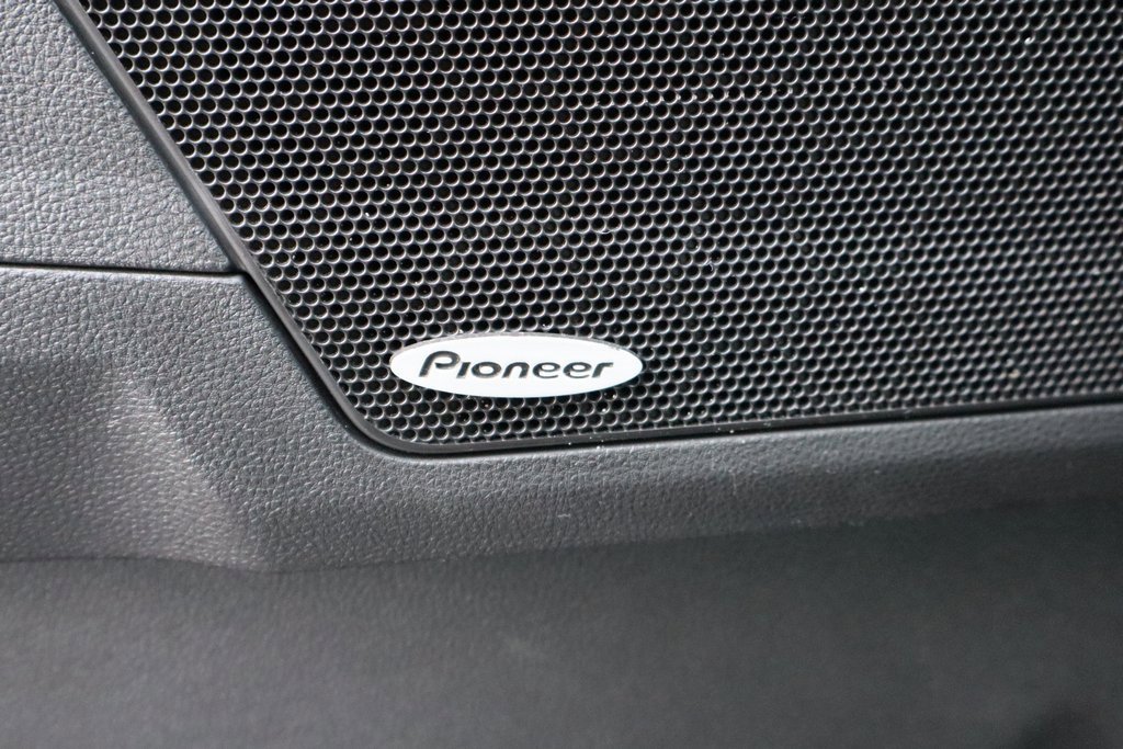 Used 2013 GMC Terrain SLT w/ LPO, Chrome Package image 13