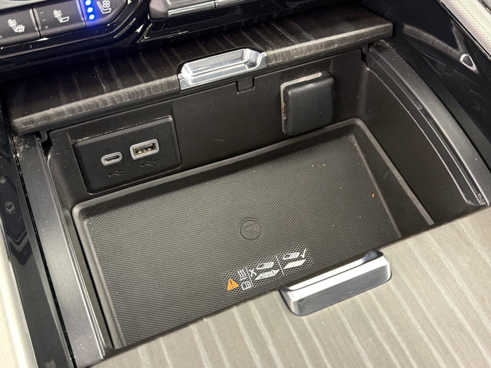Certified 2023 GMC Yukon Denali AWD/4WD image 34