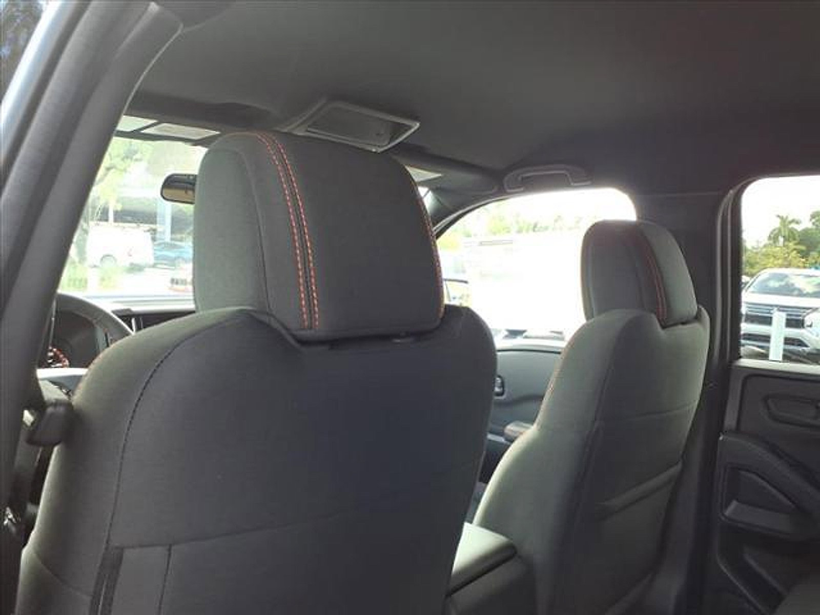 New 2026 Nissan Frontier PRO-4X w/ Pro-4x Convenience Package image 16