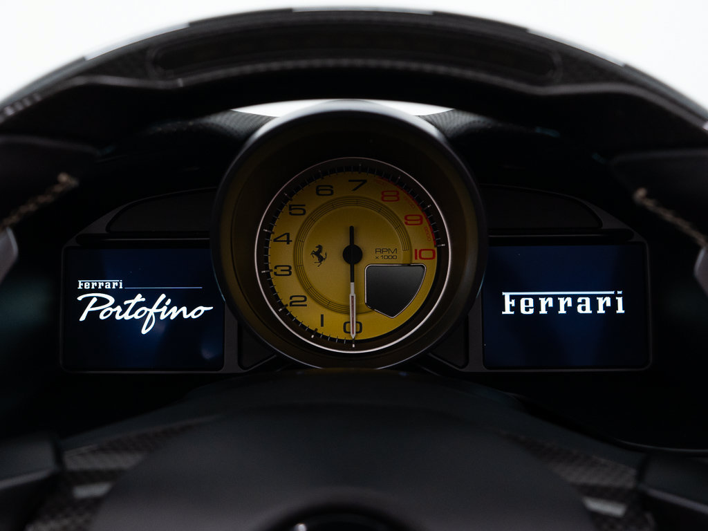 Used 2020 Ferrari Portofino RWD image 34