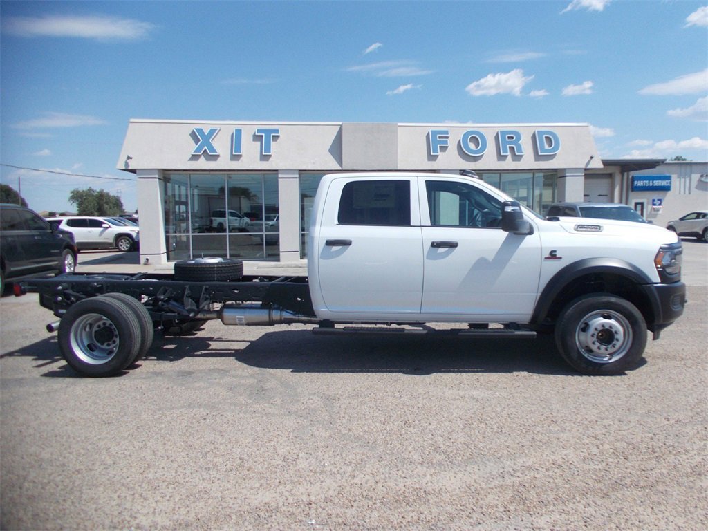 New 2024 RAM 5500 Tradesman image 2