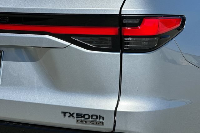 New 2026 Lexus TX 500h AWD w/ Technology Package image 7