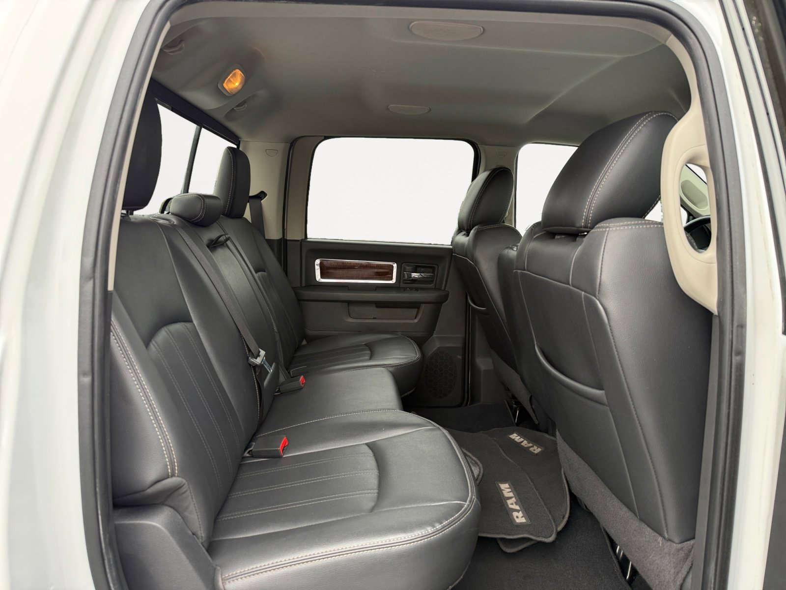 Used 2012 RAM 1500 Laramie image 18