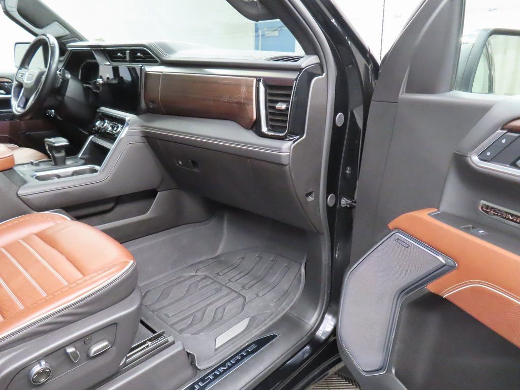 Used 2025 GMC Sierra 1500 Denali Ultimate AWD/4WD image 35