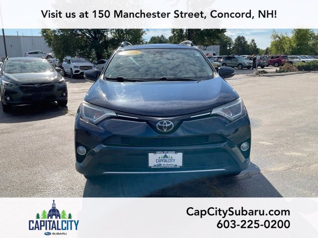 Used 2018 Toyota RAV4 XLE AWD/4WD image 3