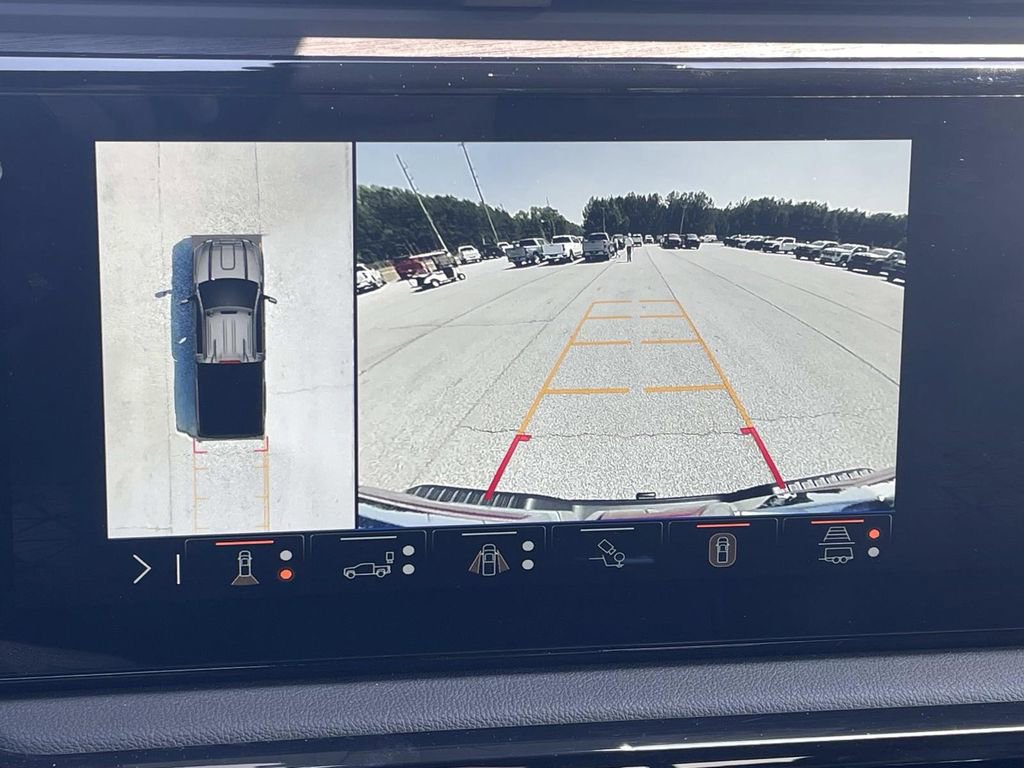 Used 2024 GMC Sierra 2500 AT4 w/ AT4 Premium Plus Package AWD/4WD image 21