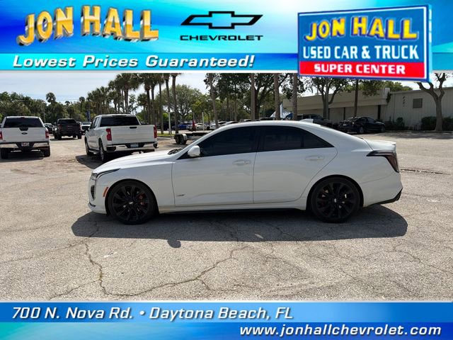 Used 2022 Cadillac CT4 V w/ Technology Package image 5