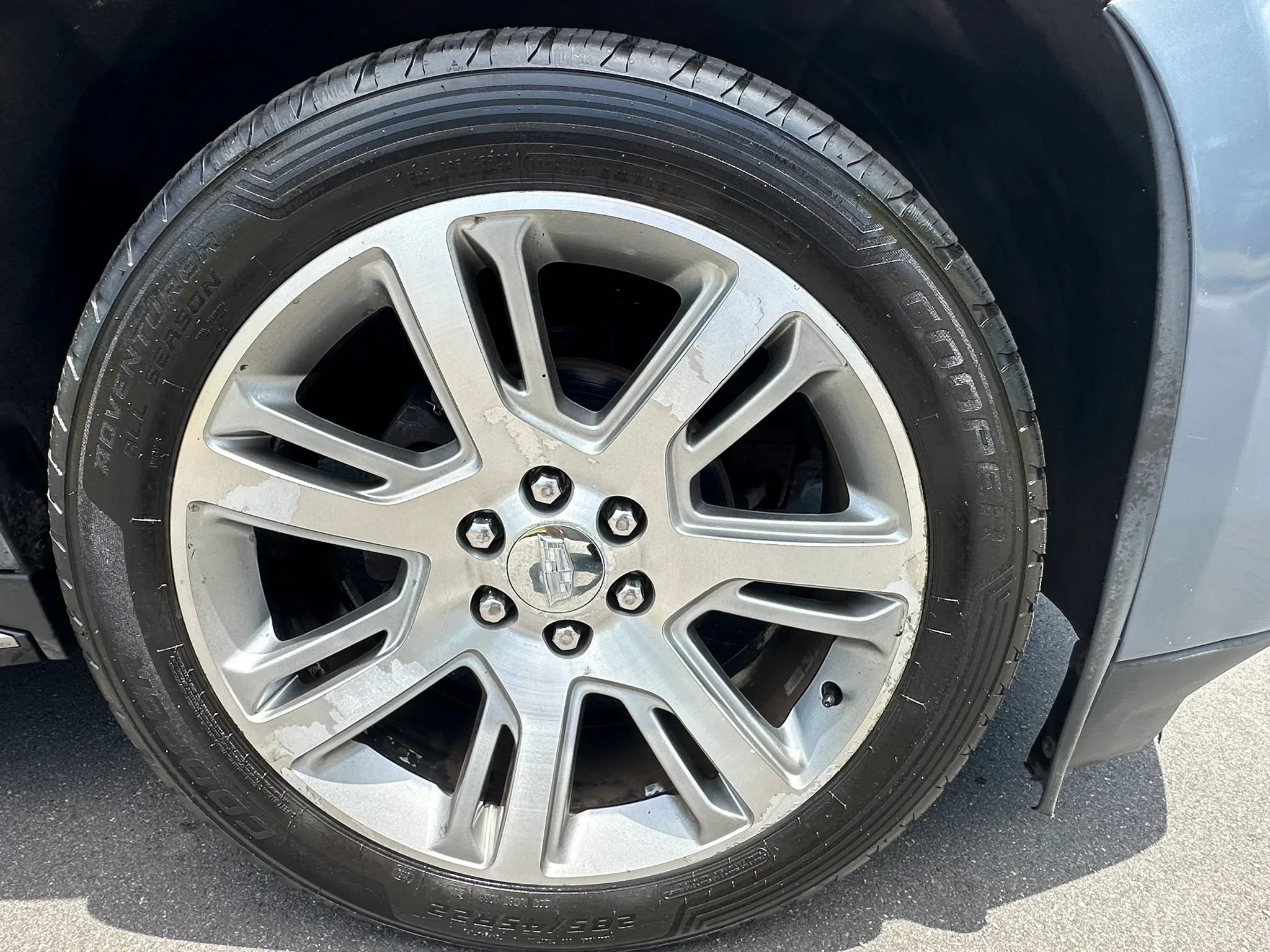 Used 2016 Cadillac Escalade ESV Luxury AWD/4WD image 24