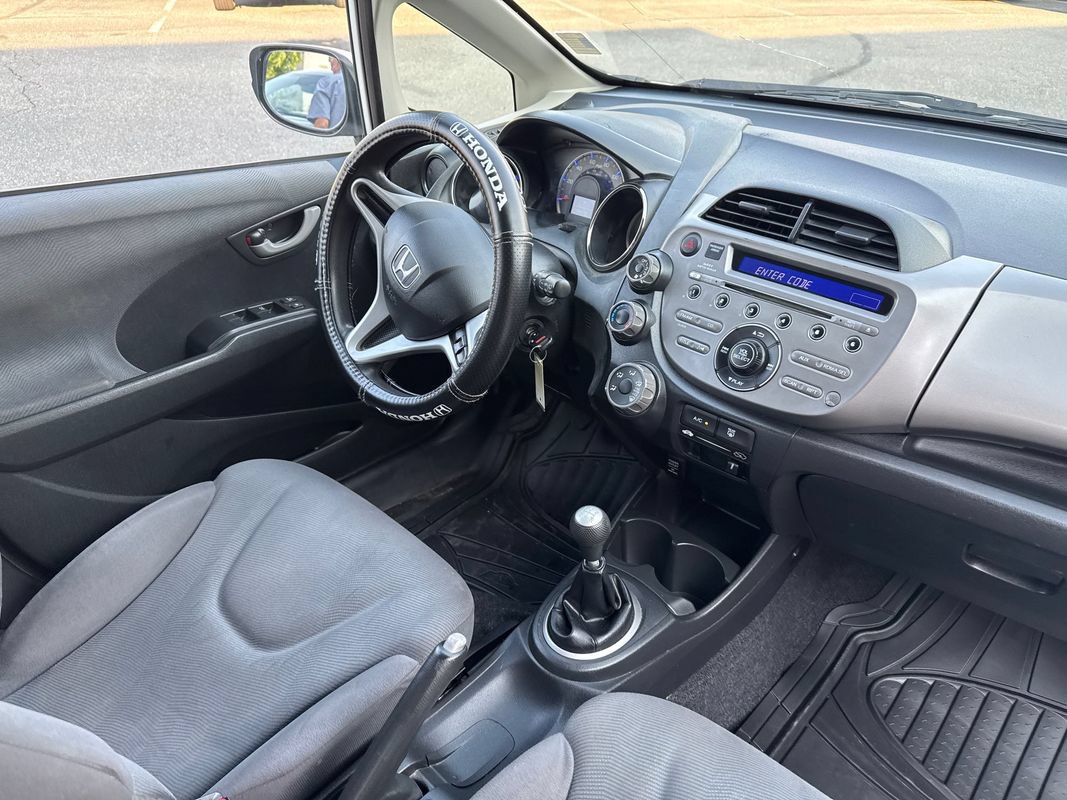 Used 2013 Honda Fit image 18