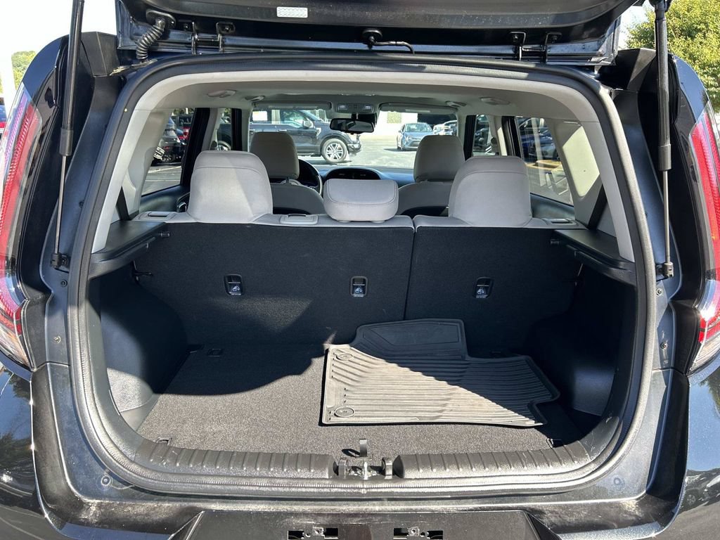 Used 2024 Kia Soul EX FWD image 10