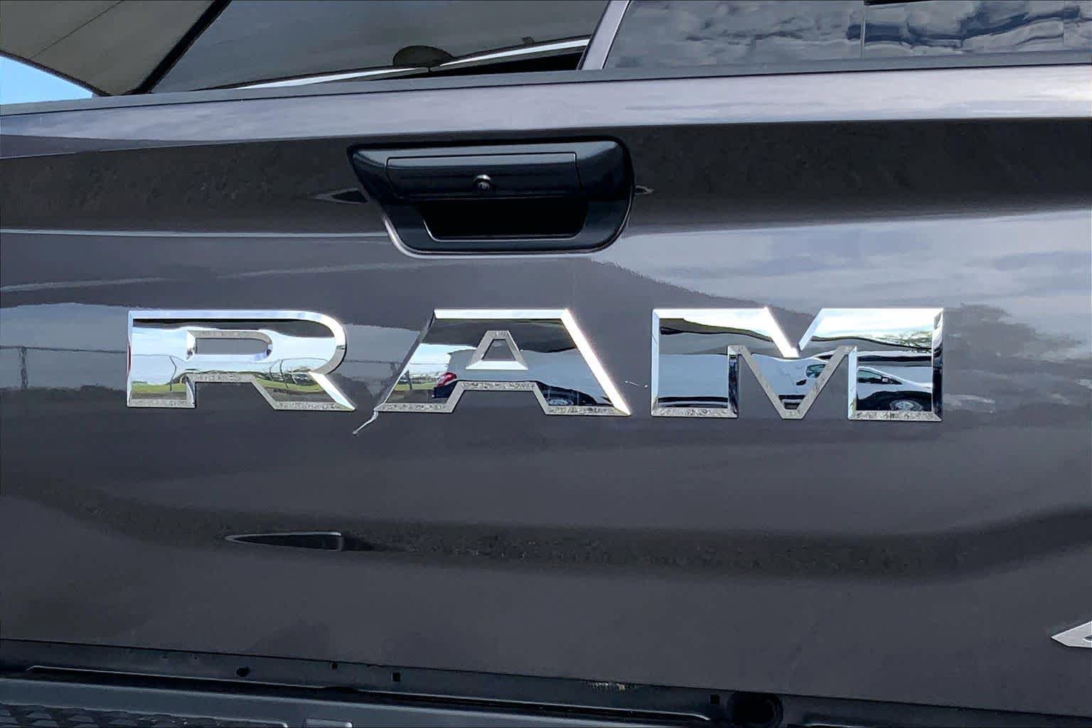 Used 2026 RAM 2500 Tradesman AWD/4WD image 27
