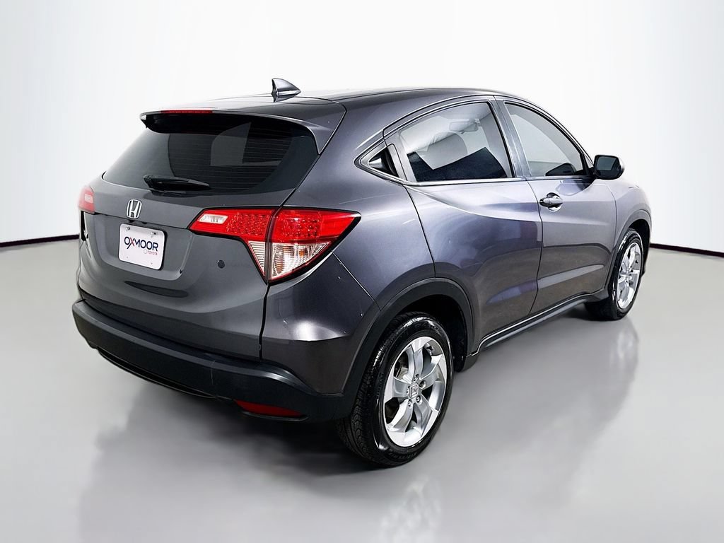 Used 2017 Honda HR-V LX image 7