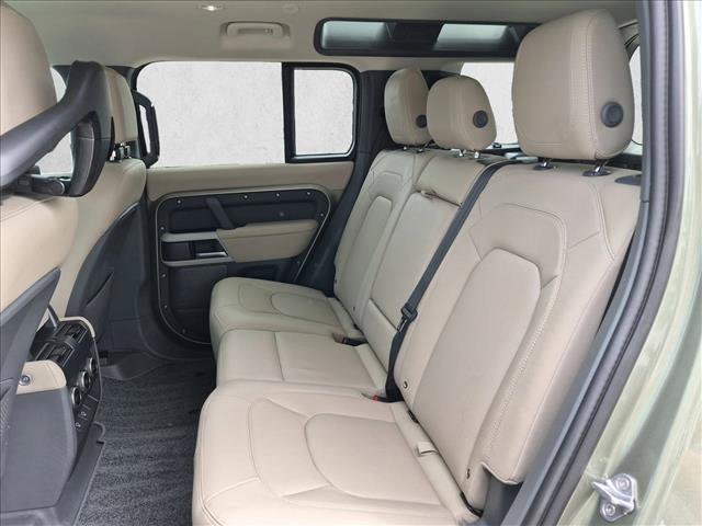 Used 2024 Land Rover Defender 110 S AWD/4WD image 20