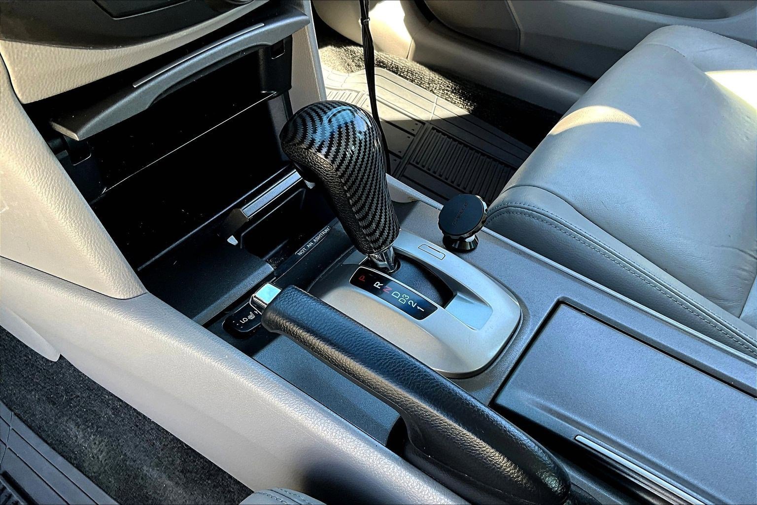 Used 2011 Honda Accord EX-L image 18