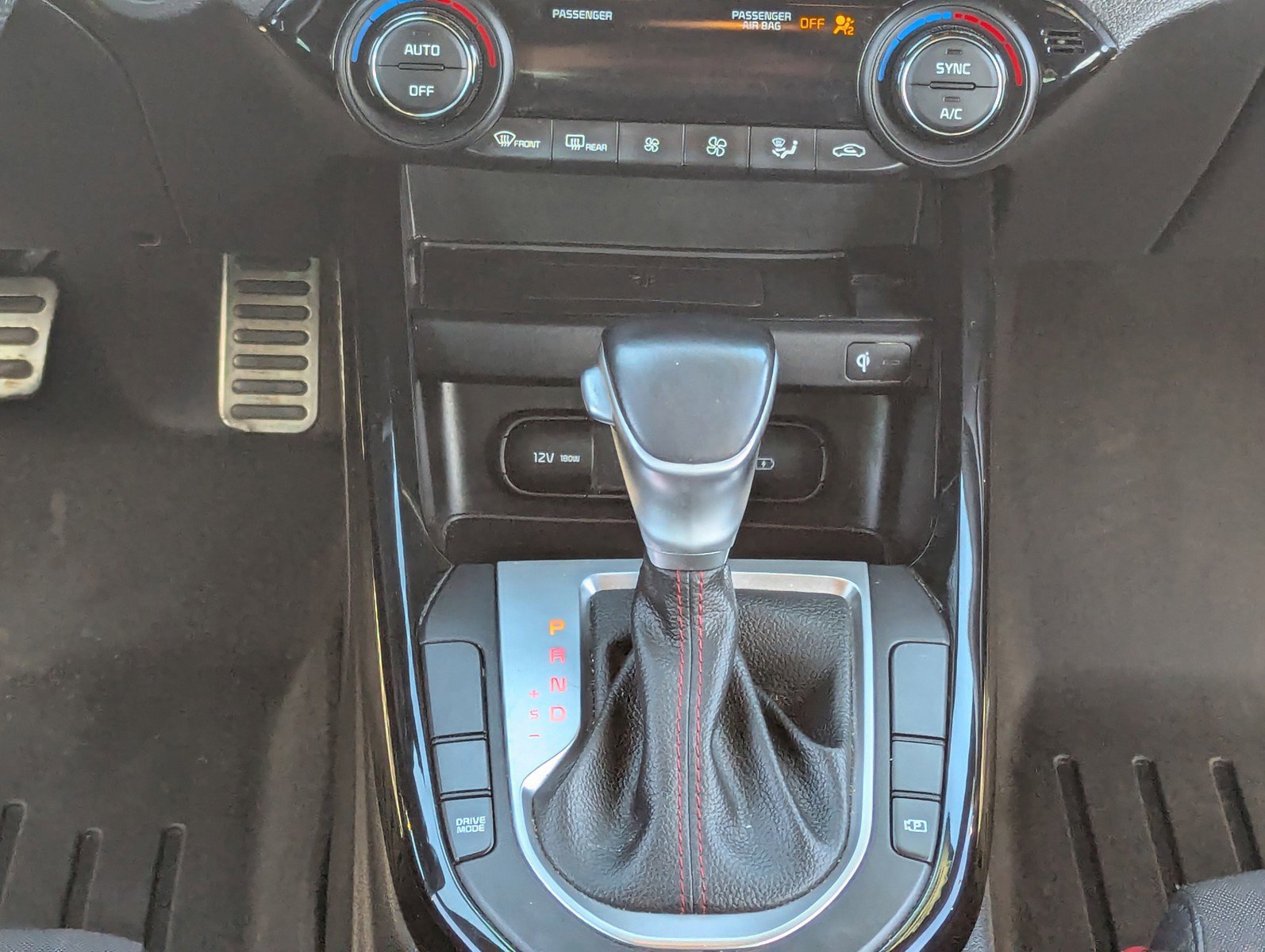 Used 2022 Kia Forte GT image 20