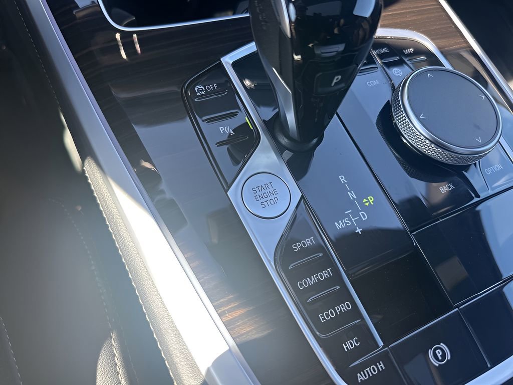 Used 2023 BMW X5 xDrive40i w/ M Sport Package image 24