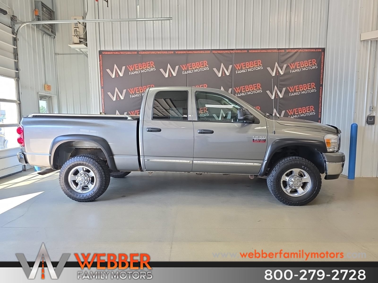 Used 2009 Dodge Ram 2500 Truck SLT w/ Popular Equipment Group AWD/4WD image 1