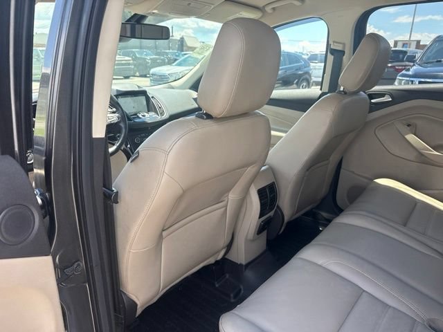 Used 2019 Ford Escape Titanium FWD image 25