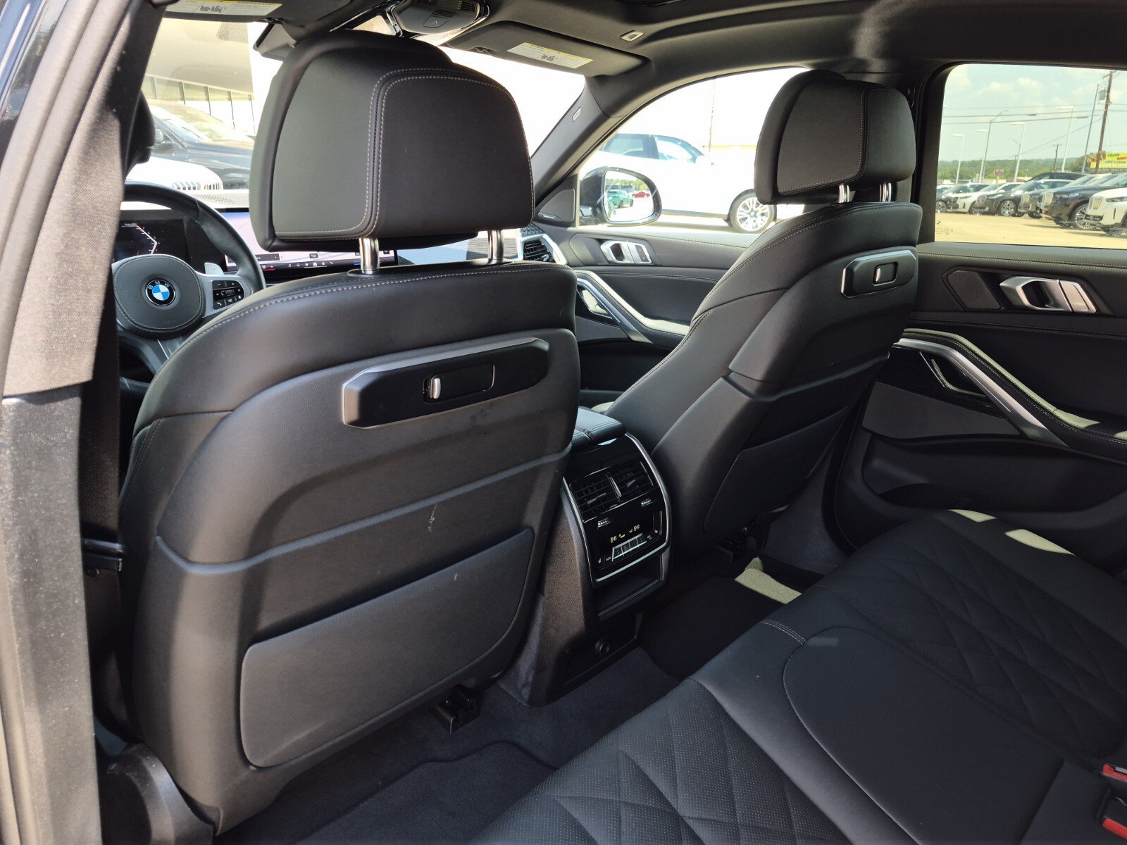Certified 2026 BMW X6 xDrive40i AWD/4WD image 18