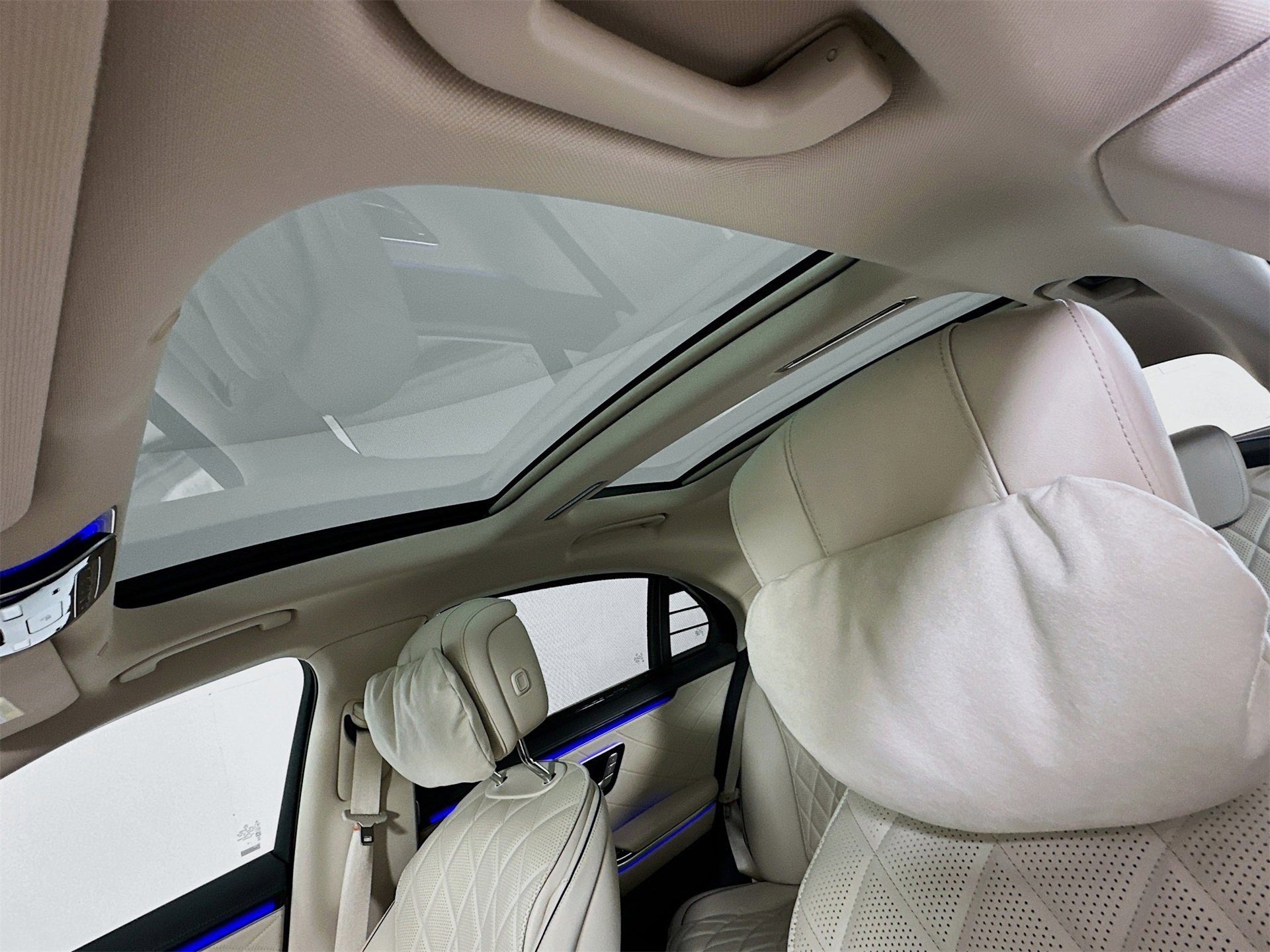 New 2026 Mercedes-Benz S 580 4MATIC Sedan image 24