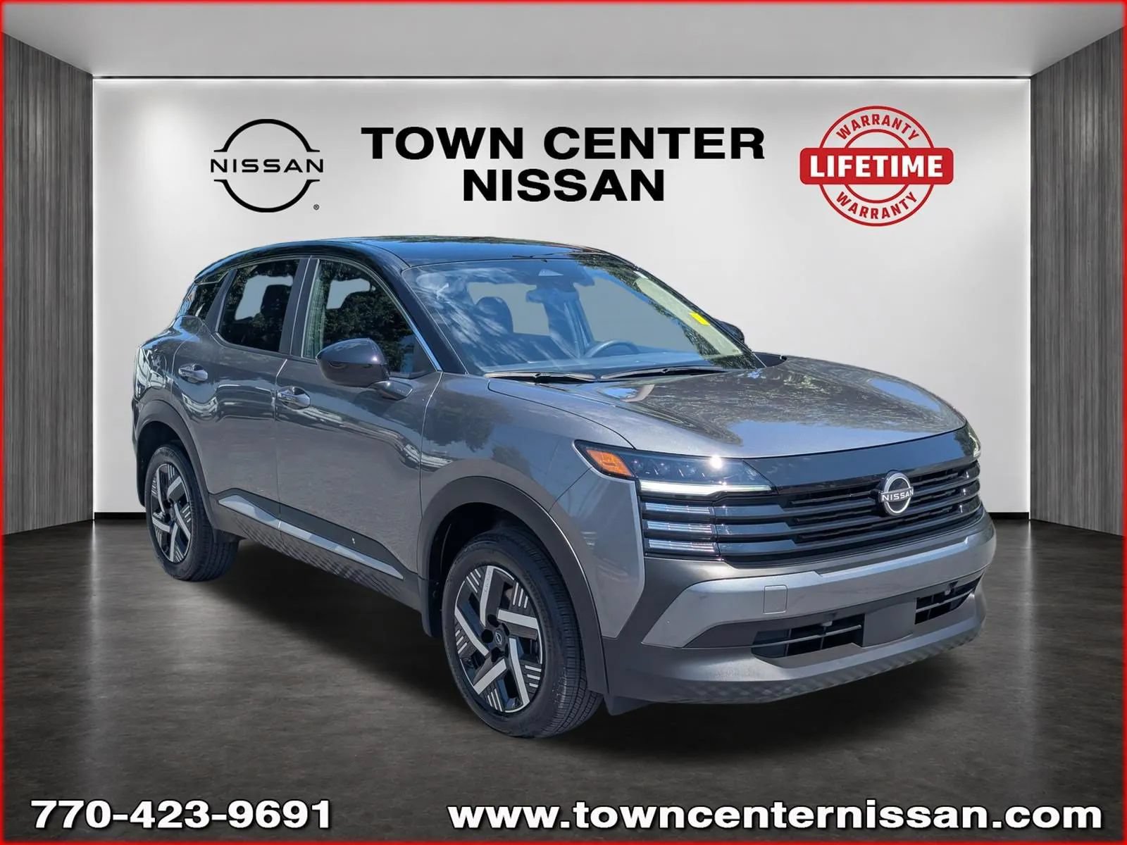 Used 2025 Nissan Kicks SV FWD image 1