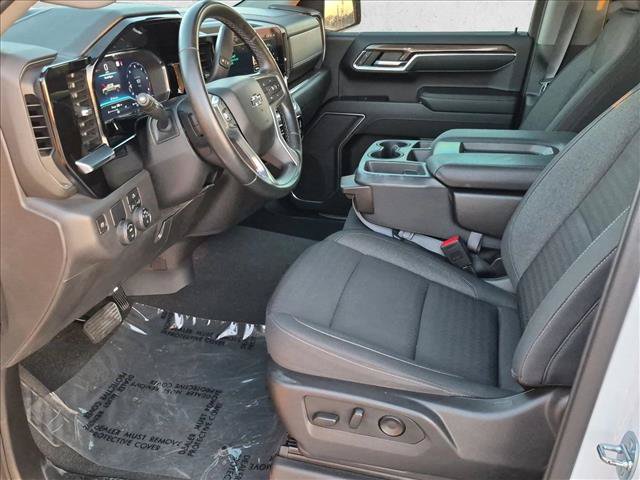 Used 2023 Chevrolet Silverado 1500 RST RWD image 15