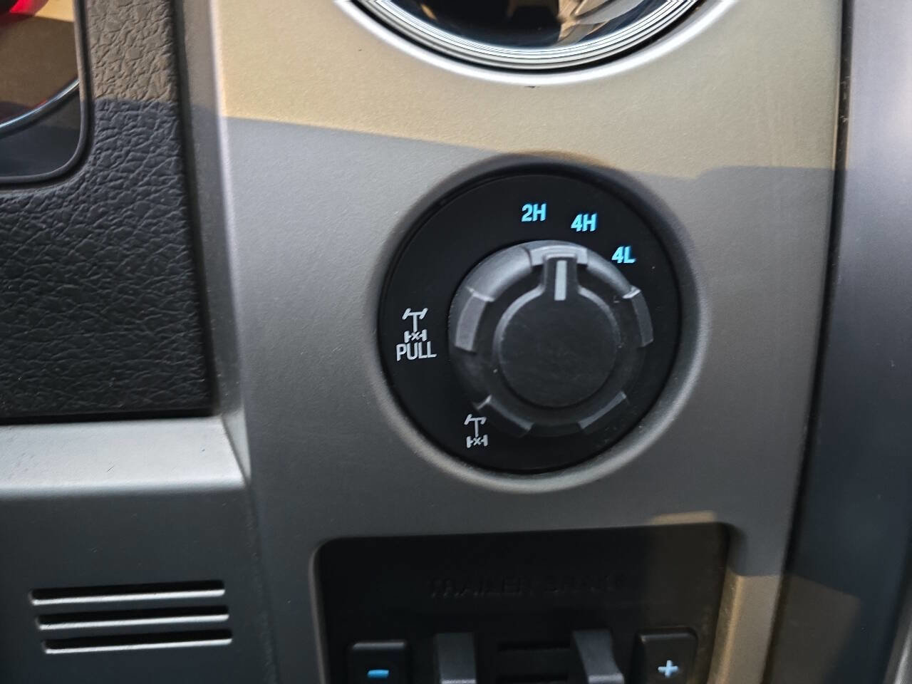 Used 2013 Ford F150 FX4 w/ Luxury Equipment Group image 20