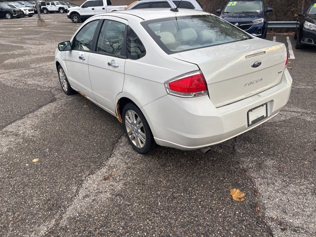 Used 2011 Ford Focus SEL w/ 301A Rapid Spec Order Code image 8