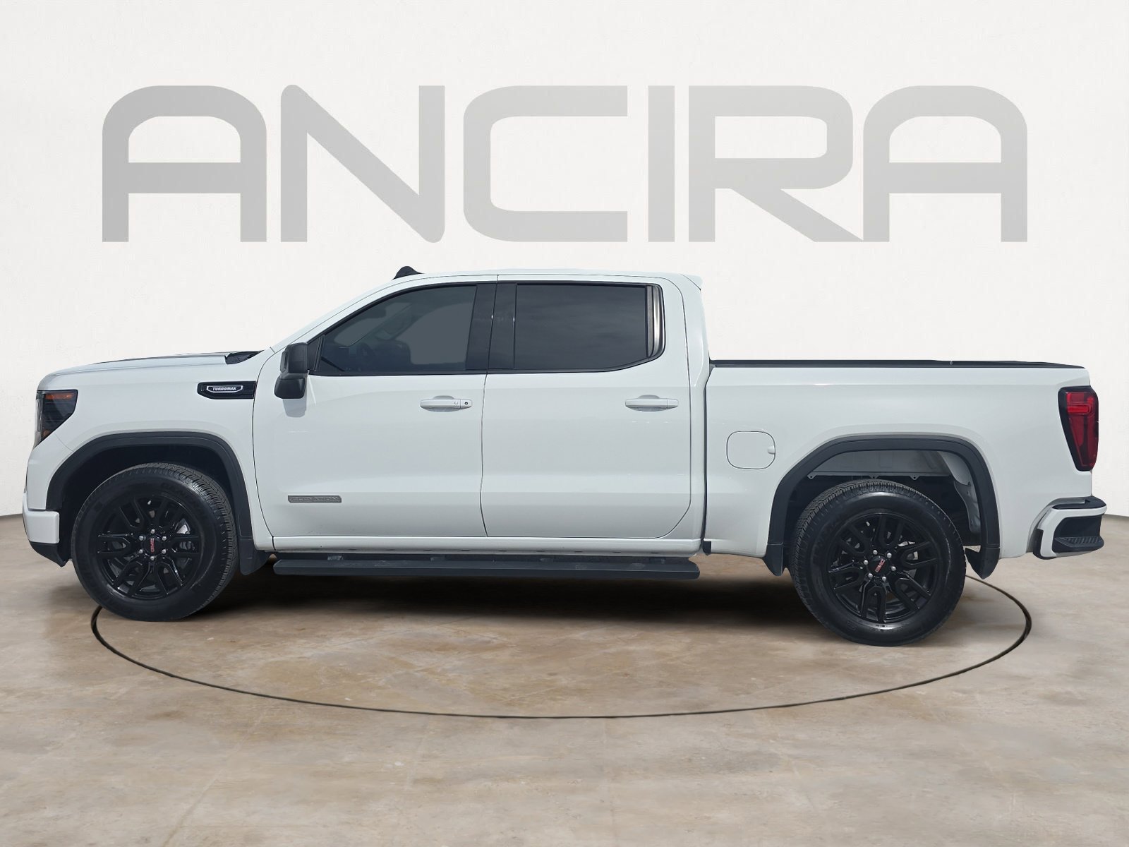 Used 2025 GMC Sierra 1500 Elevation image 7
