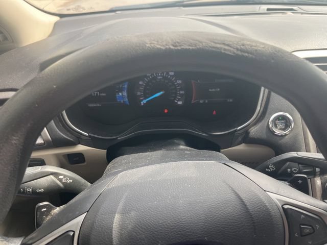 Used 2019 Ford Fusion SE FWD image 19