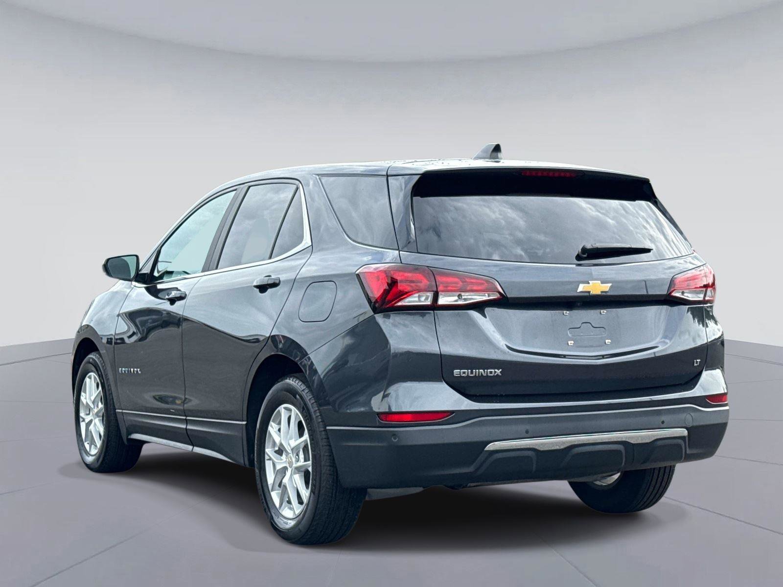 Used 2022 Chevrolet Equinox LT FWD image 5