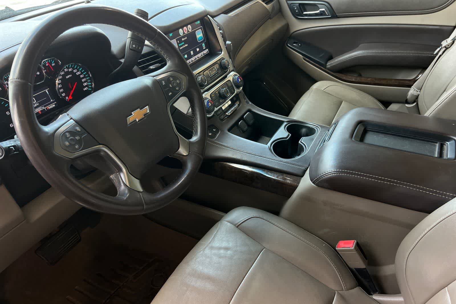 Used 2015 Chevrolet Suburban LT AWD/4WD image 14