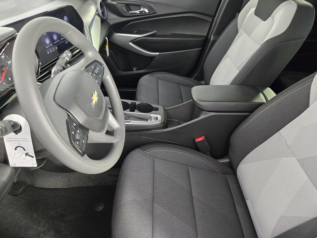 New 2026 Chevrolet Trax LS FWD image 15