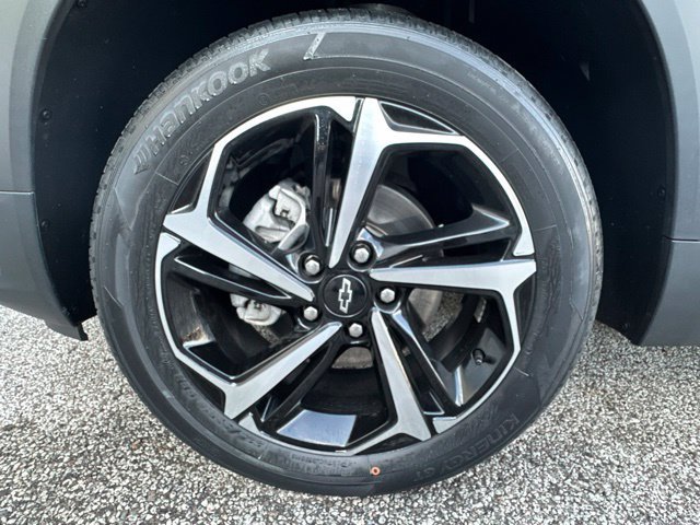 Used 2021 Chevrolet TrailBlazer RS w/ Sun and Liftgate Package AWD/4WD image 29