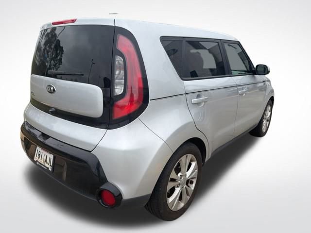 Used 2016 Kia Soul + image 7