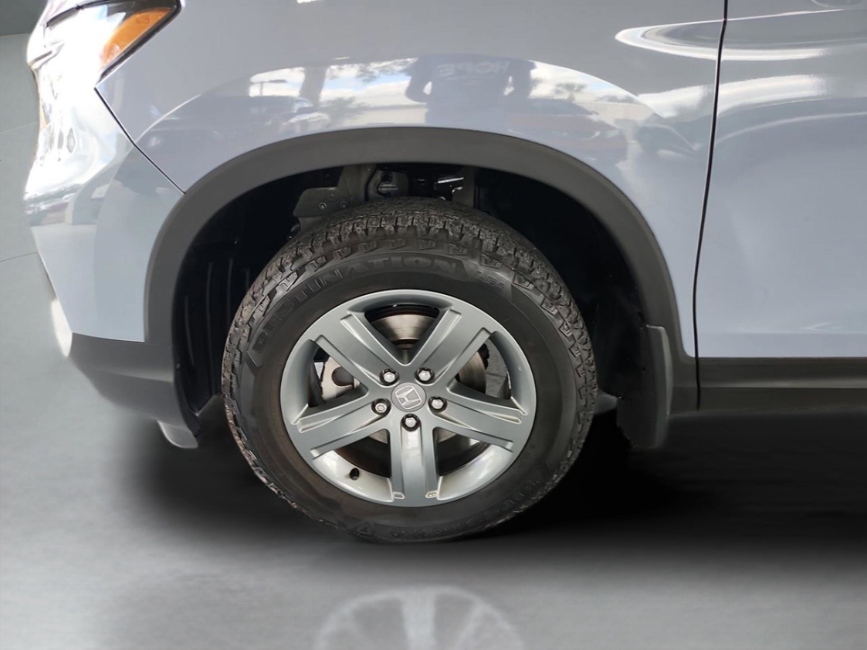 Used 2023 Honda Ridgeline RTL-E image 9