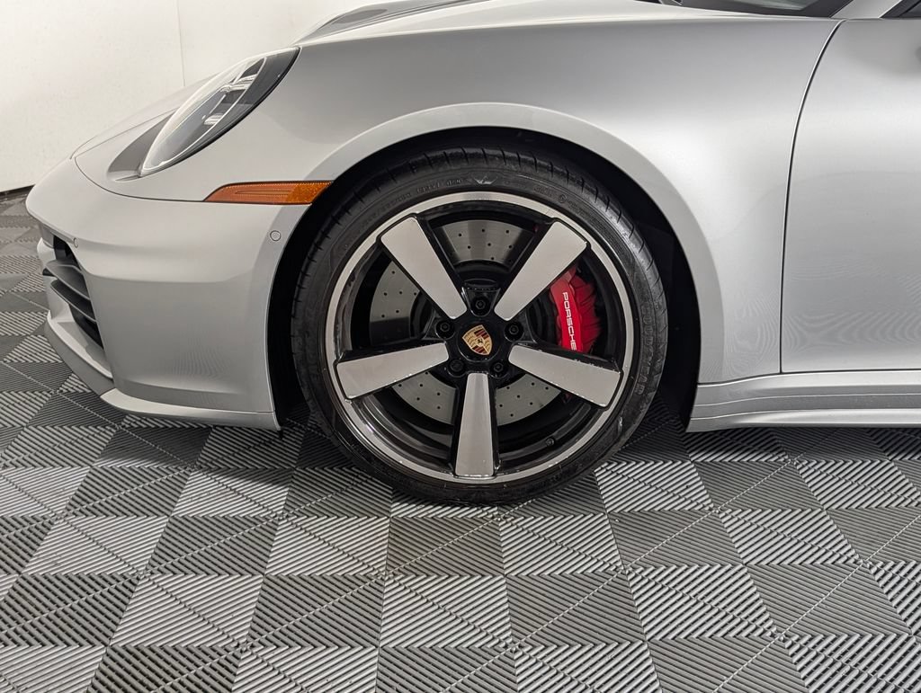 Certified 2025 Porsche 911 Carrera S RWD image 11