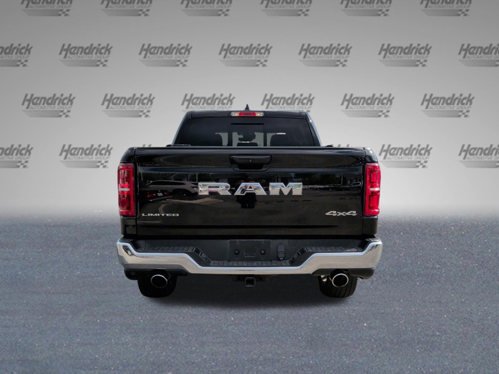 Used 2025 RAM 1500 Limited image 8