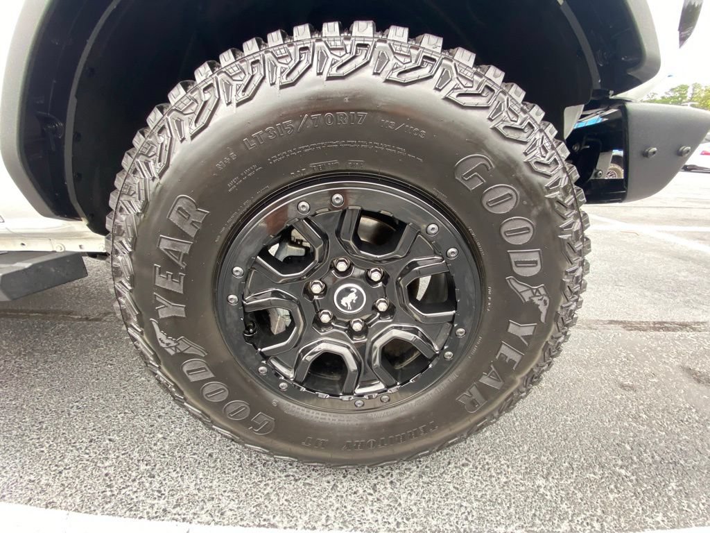 Certified 2024 Ford Bronco Wildtrak AWD/4WD image 29