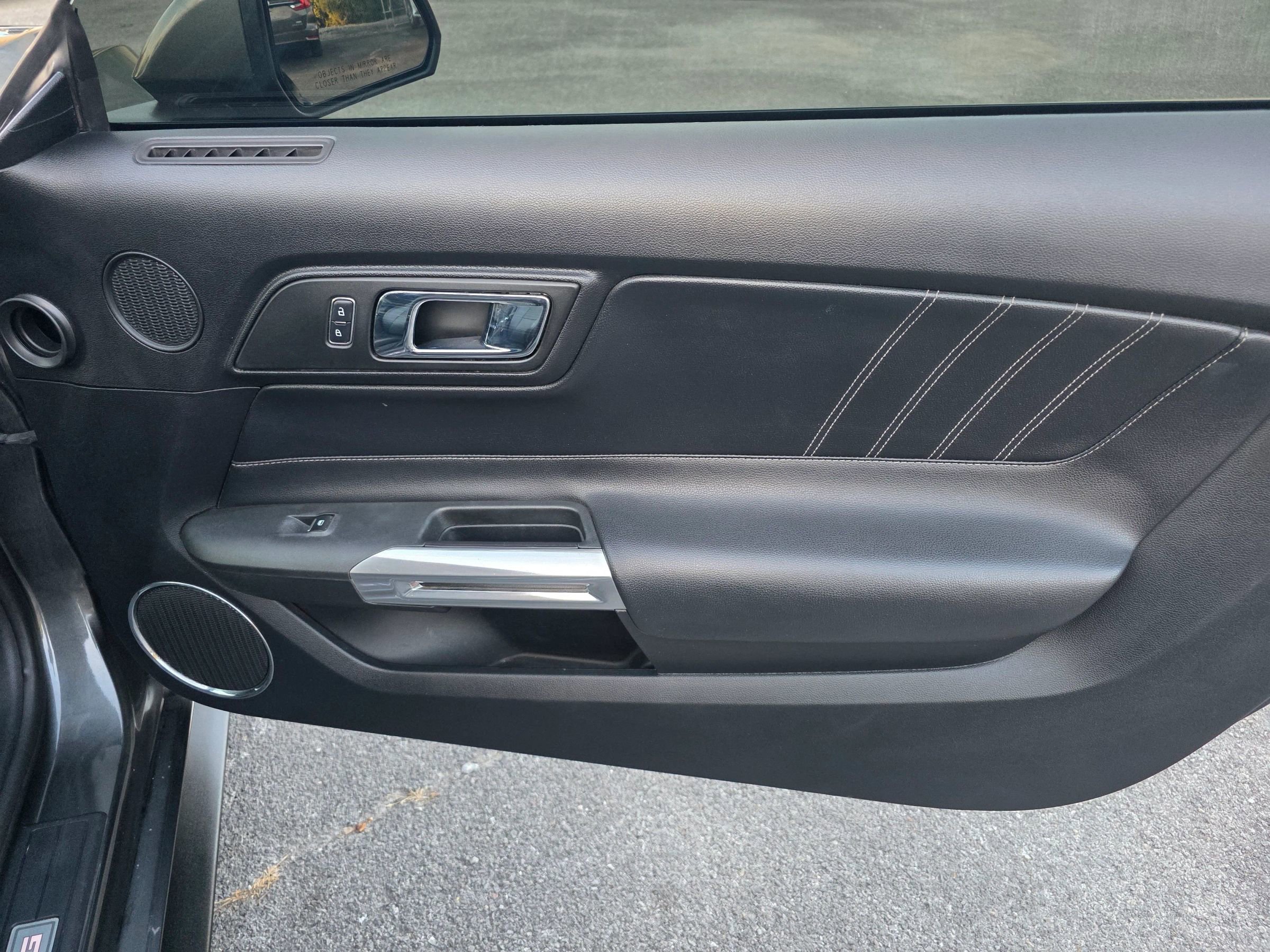 Used 2017 Ford Mustang GT Premium w/ Equipment Group 401A image 20