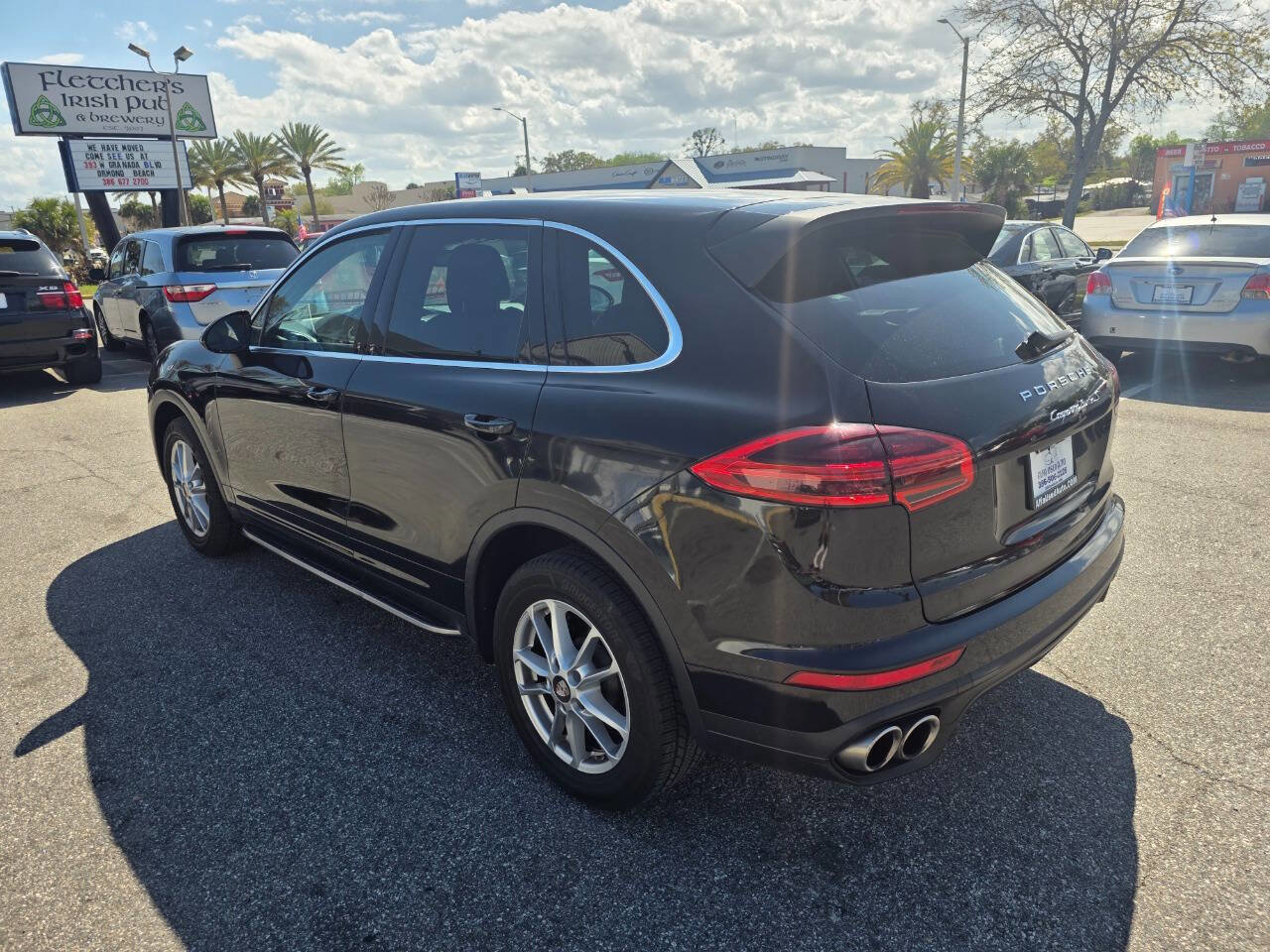 Used 2016 Porsche Cayenne AWD/4WD image 6