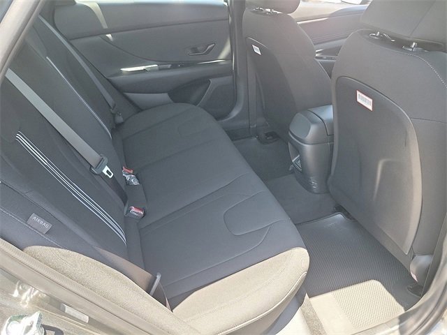 New 2025 Hyundai Elantra Sport image 15