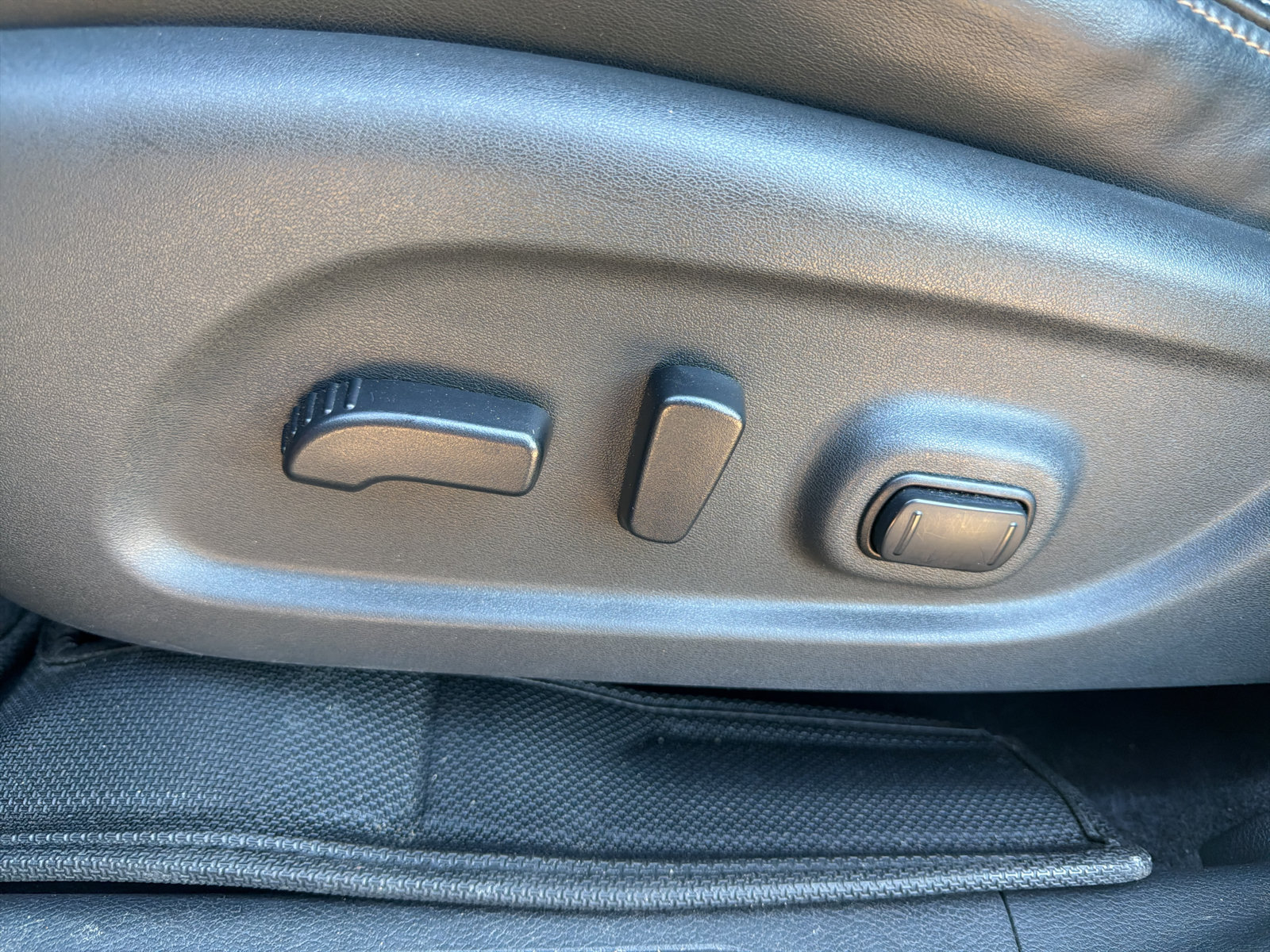 Used 2022 Nissan Murano Platinum w/ Cargo Package FWD image 13