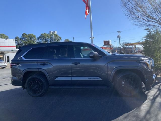 Used 2023 Toyota Sequoia SR5 w/ SR5 Premium Package image 9