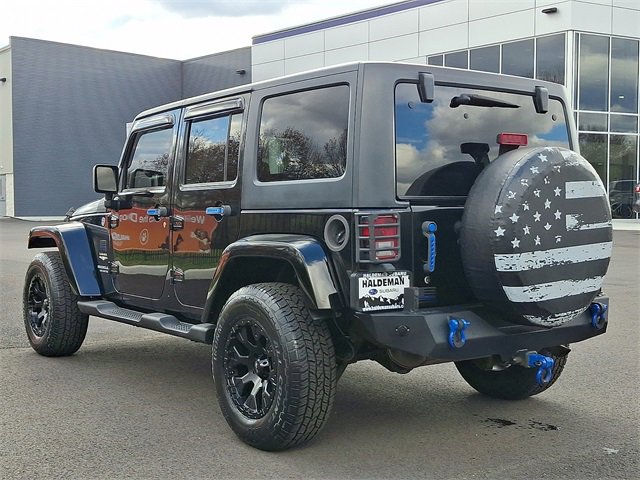 Used 2012 Jeep Wrangler Unlimited Sahara w/ Dual Top Group image 5
