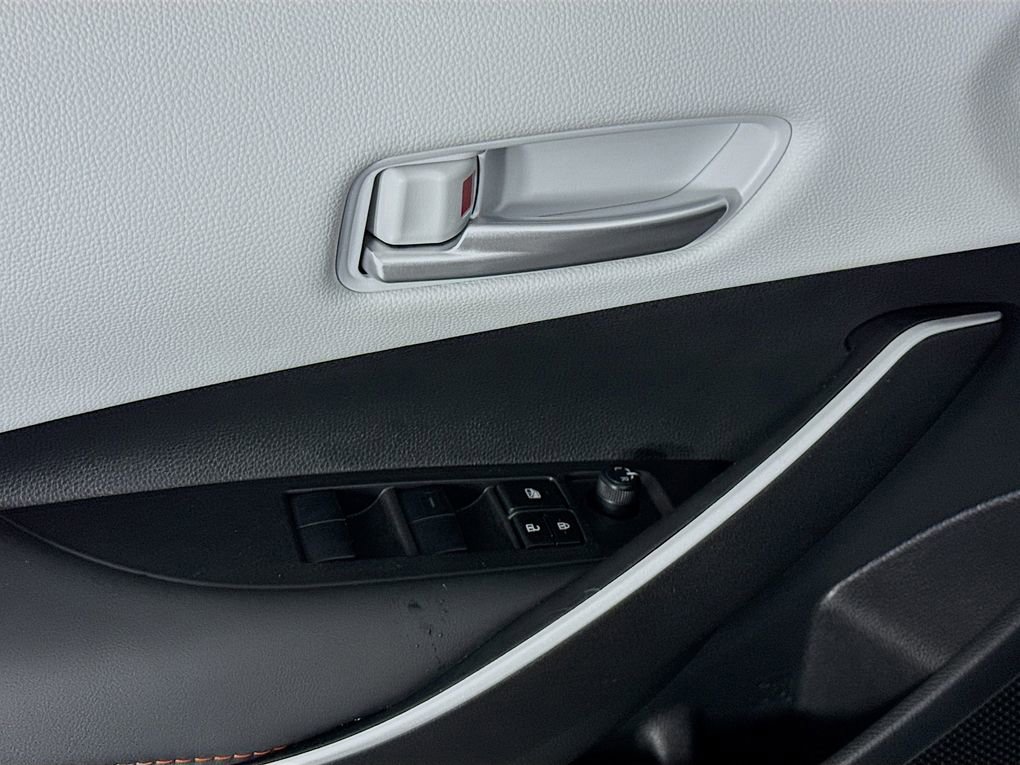 Used 2025 Toyota Corolla FX w/ Convenience Package image 18