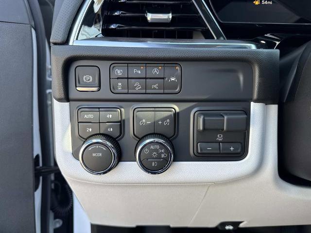 New 2026 Chevrolet Suburban Premier image 15