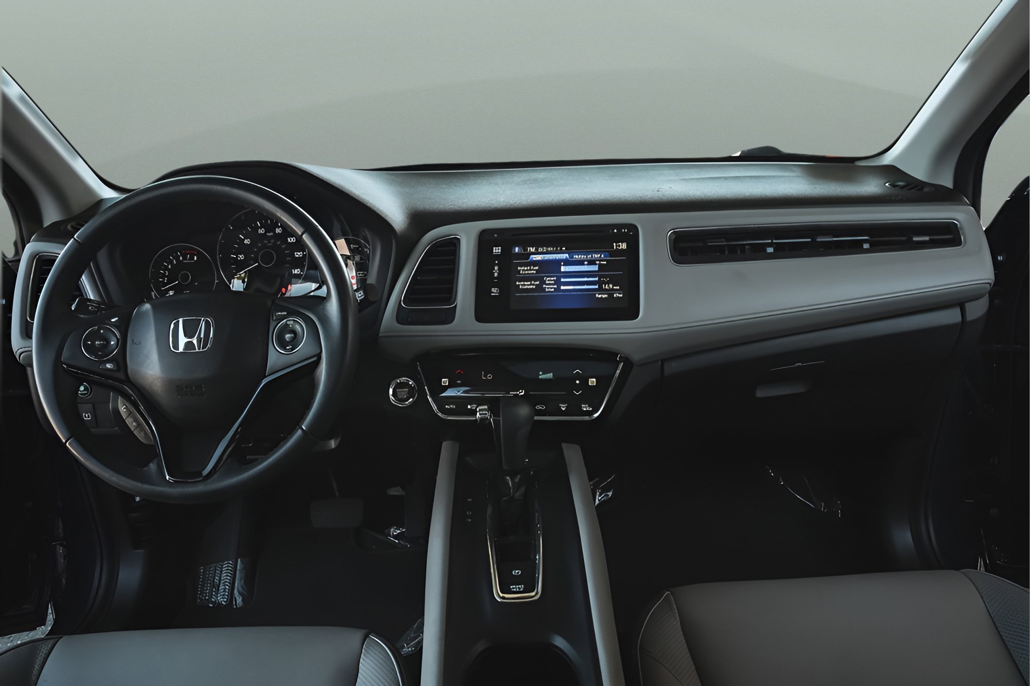 Used 2017 Honda HR-V EX-L image 15