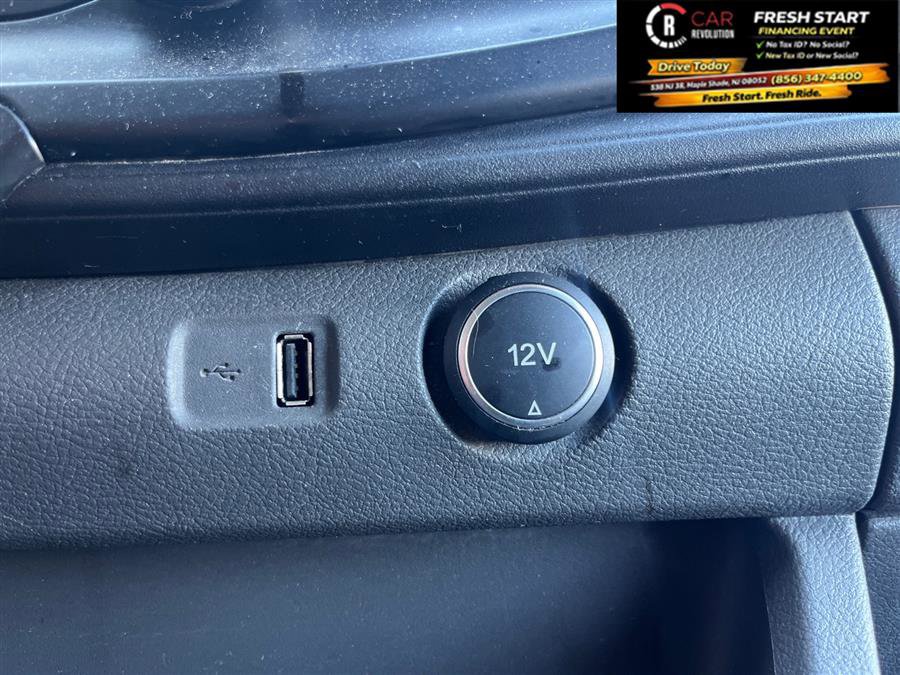 Used 2022 Ford Transit 250 T250 HI RF AWD 148 image 14